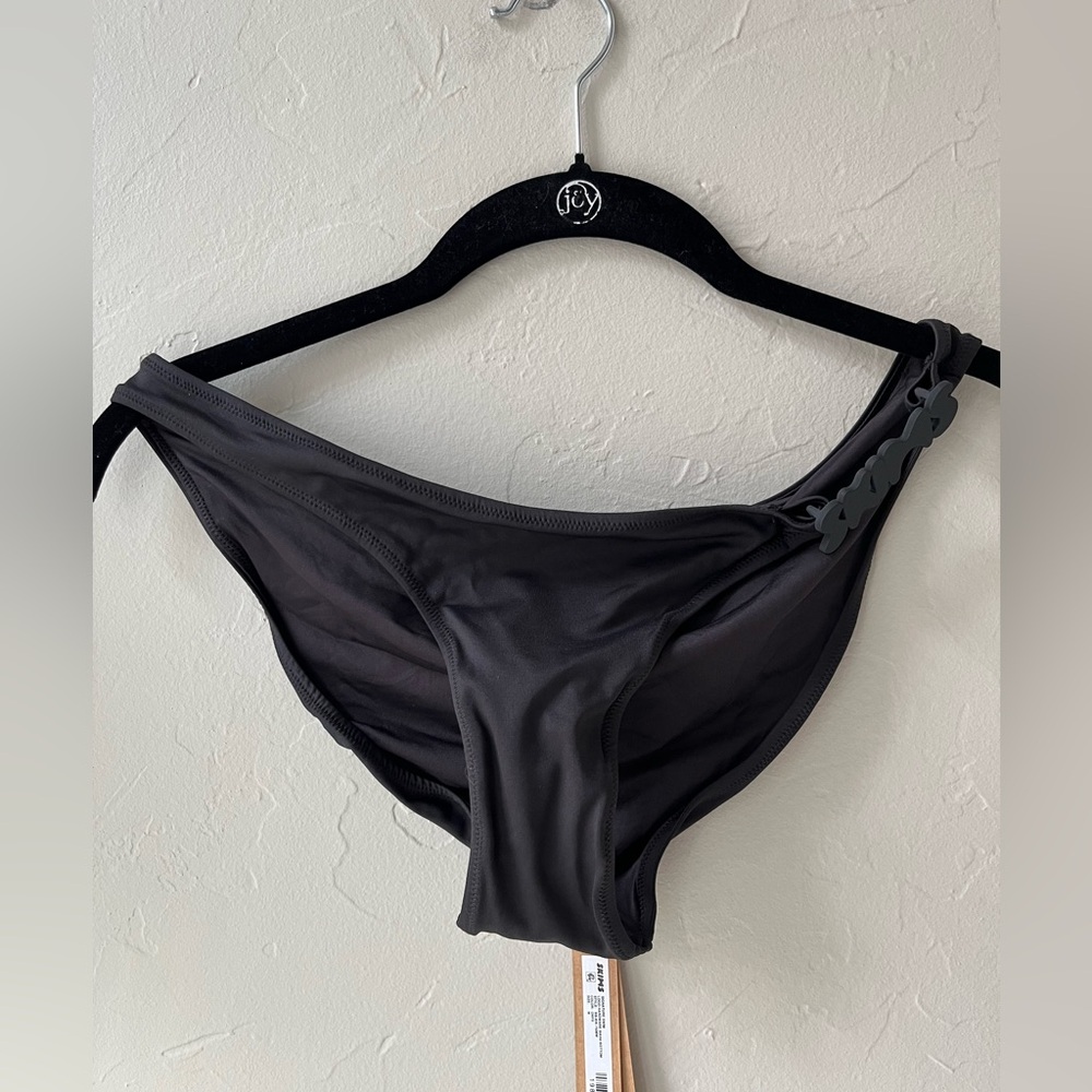 SKIMS SWIM LOGO HARDWARE BIKINI BOTTOM IN ONYX XXS M - Picture 4 of 5